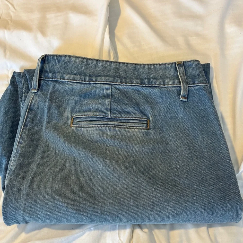 NWT J.Crew Essential Wide Leg Crop Jeans Light Wash Denim‎ Casual Boho Size 37